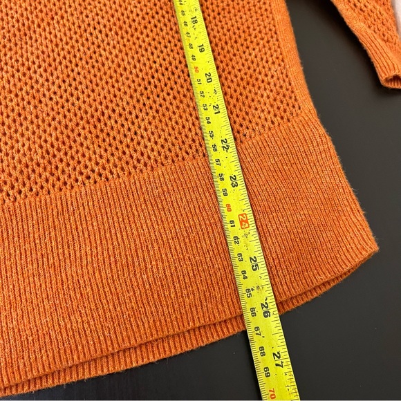 The Limited Loose Knit Wool Blend V-Neck Sweater - Picture 11 of 11